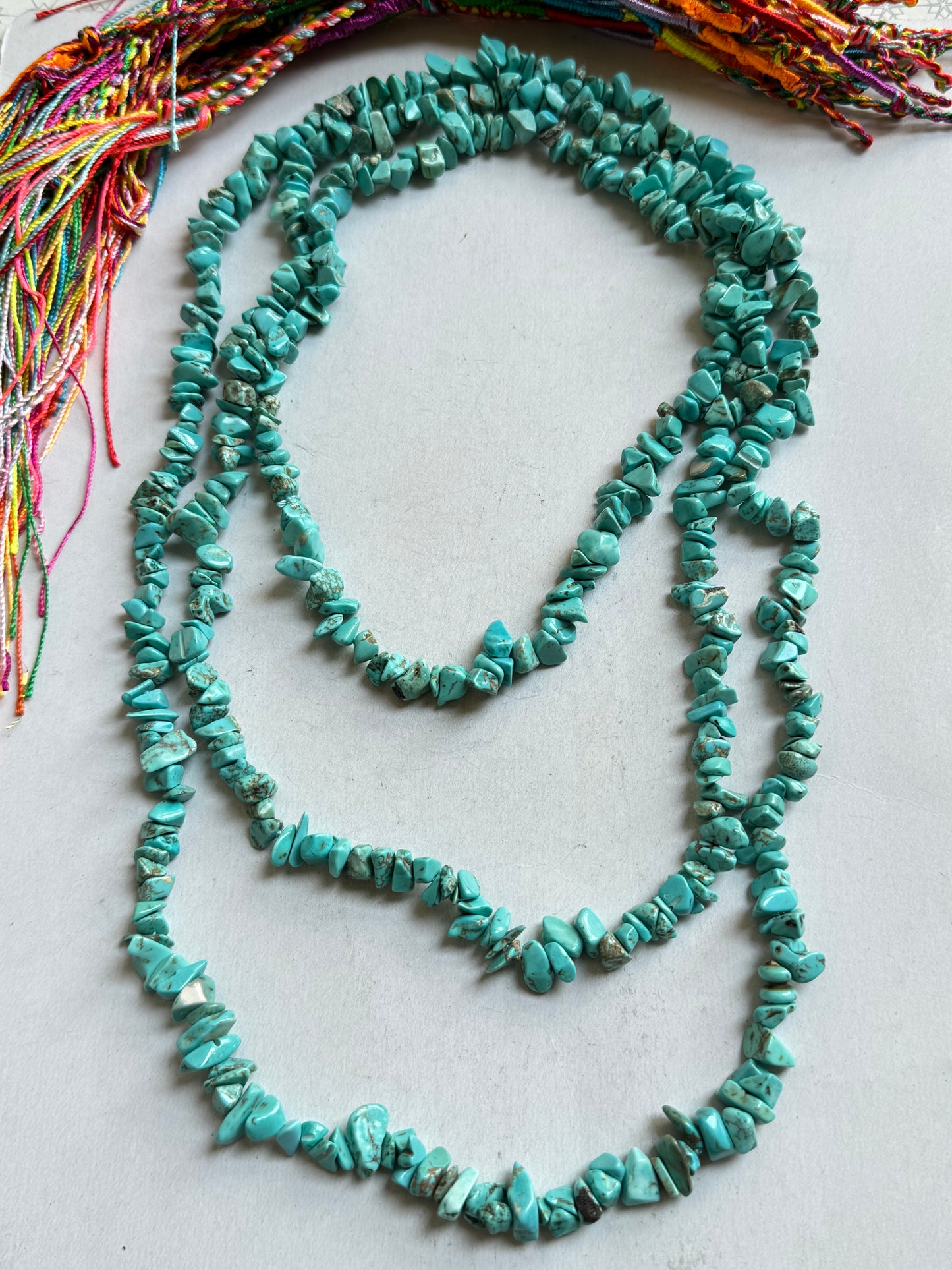 Light blue Howlite chips necklace