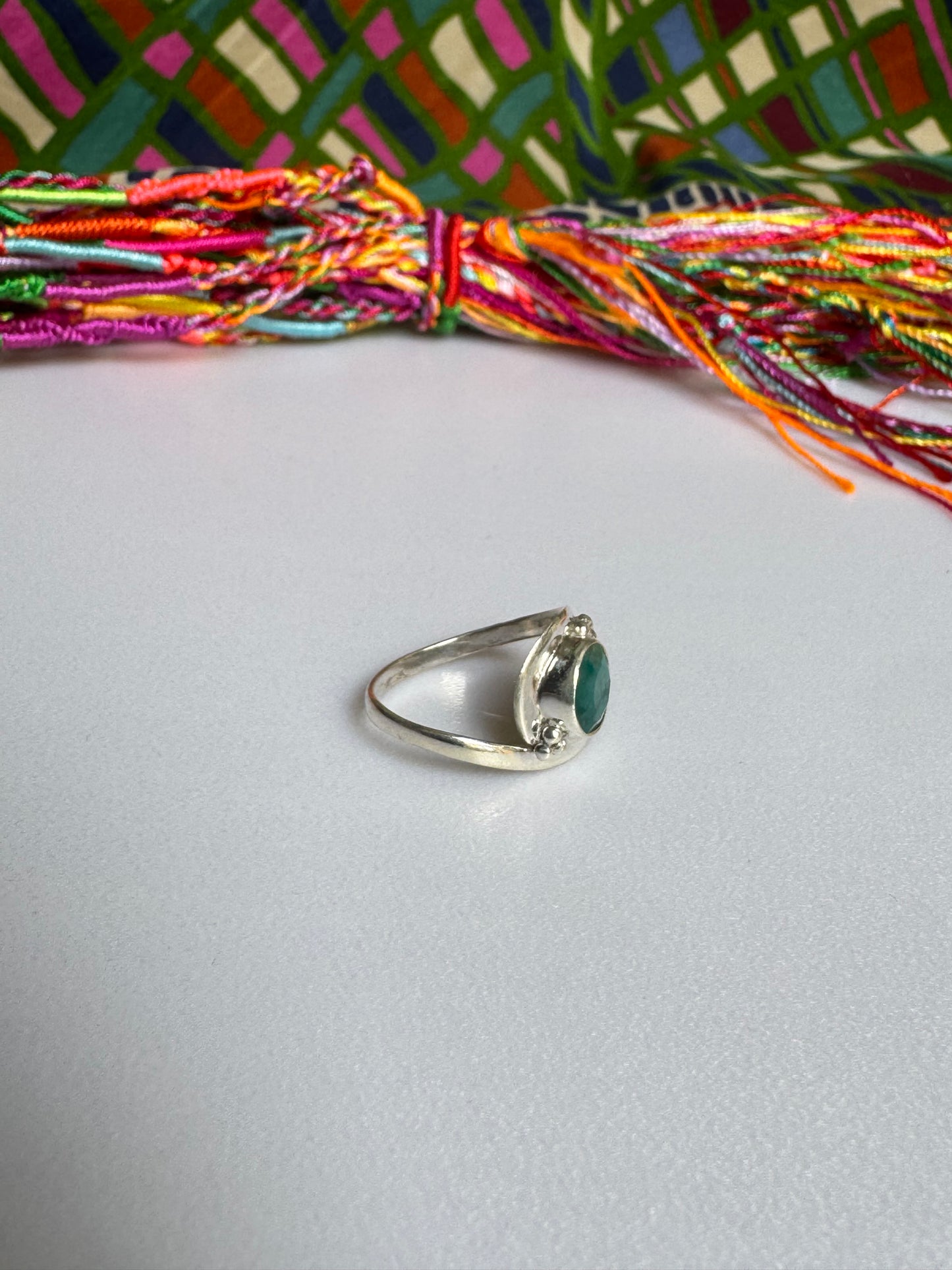 925 silver ring with emerald root, size 17 - 2RS
