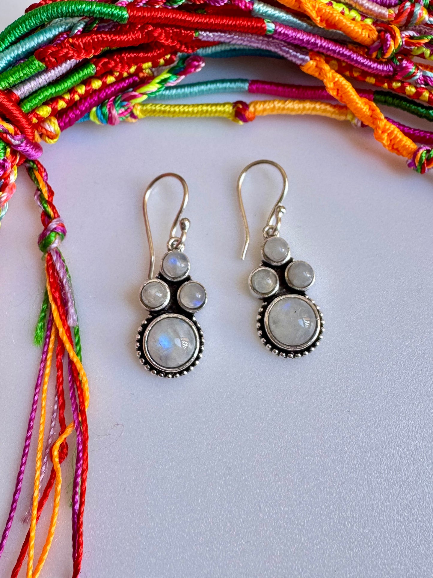 Orecchini boho argentato pietra di luna V3