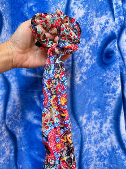 Scrunchie C03