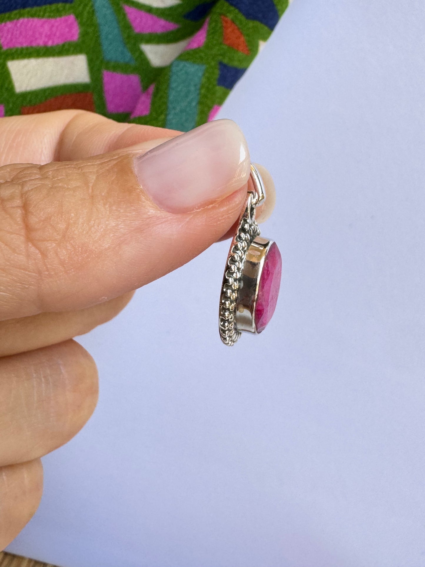 Ciondolo argento 925 radice di rubino 41K