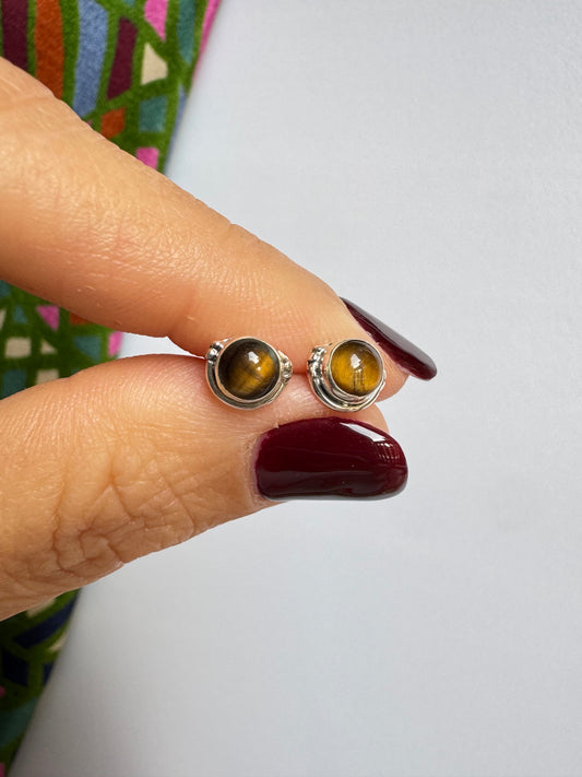 925 silver tiger eye mini stud earrings
