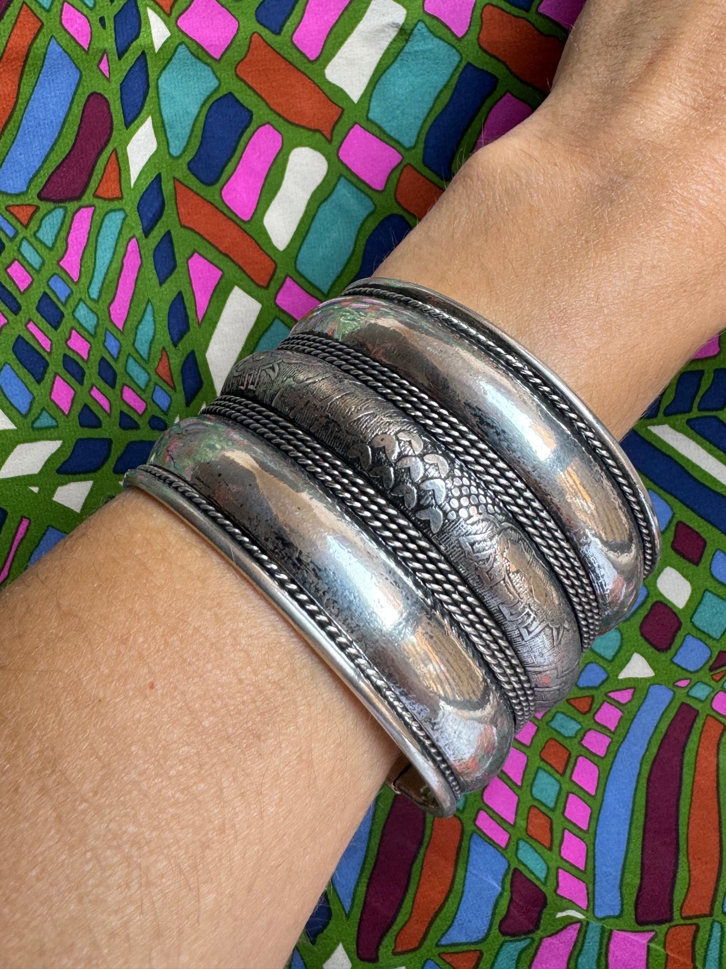 Bracciale bangle argentato