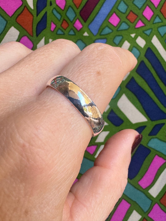 Ring aus 925er Silber mit abgerundetem U50-Band