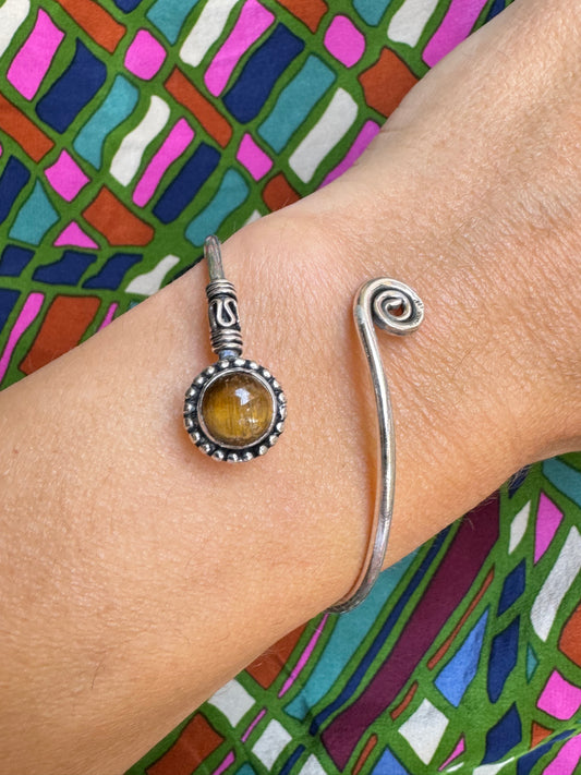 Boho silver tiger eye bracelet