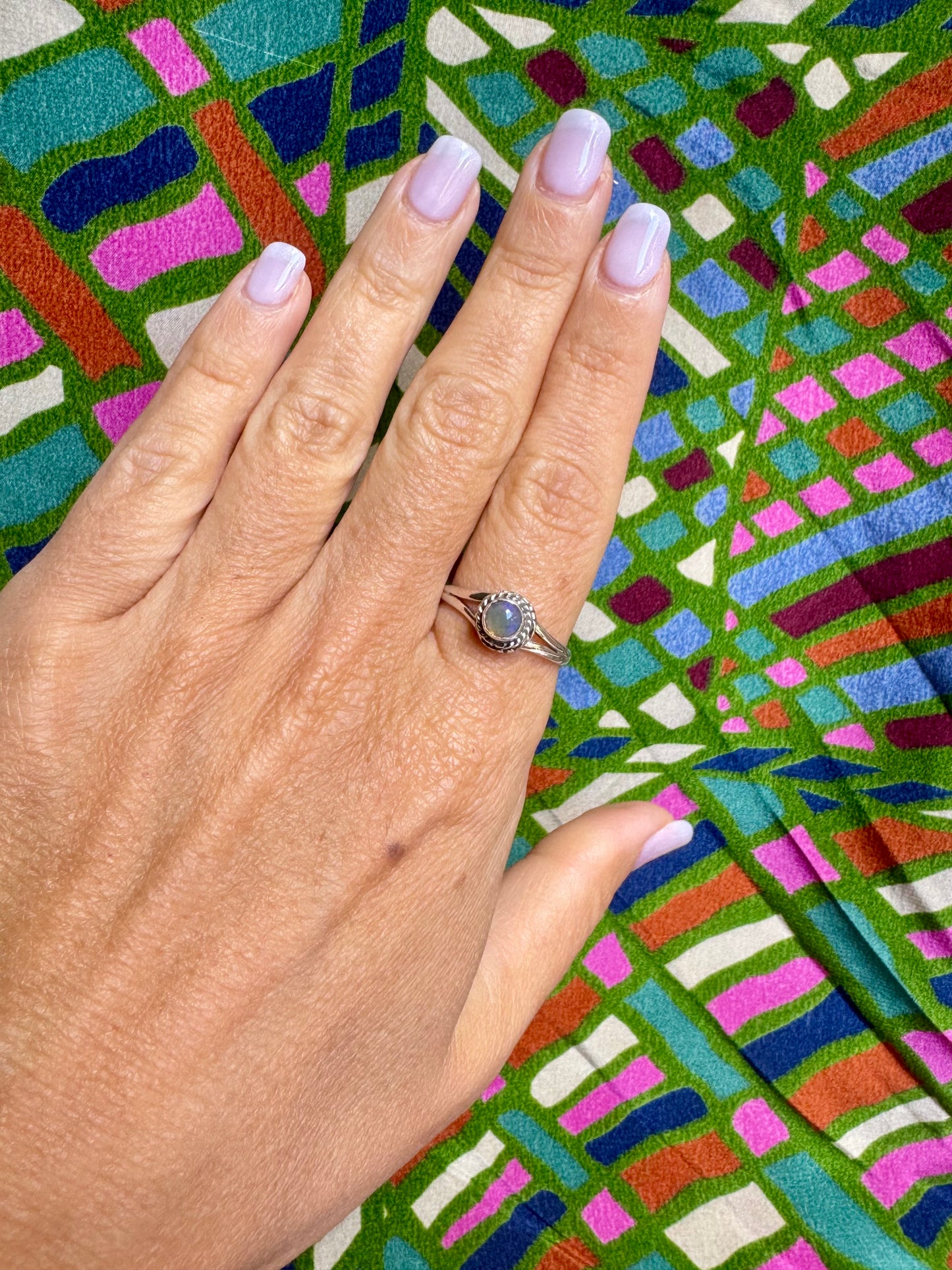 925 silver ring with white opal, size 20 - G38