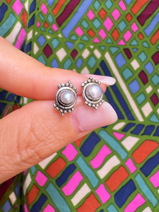 925 silver pearl mini lobe earrings