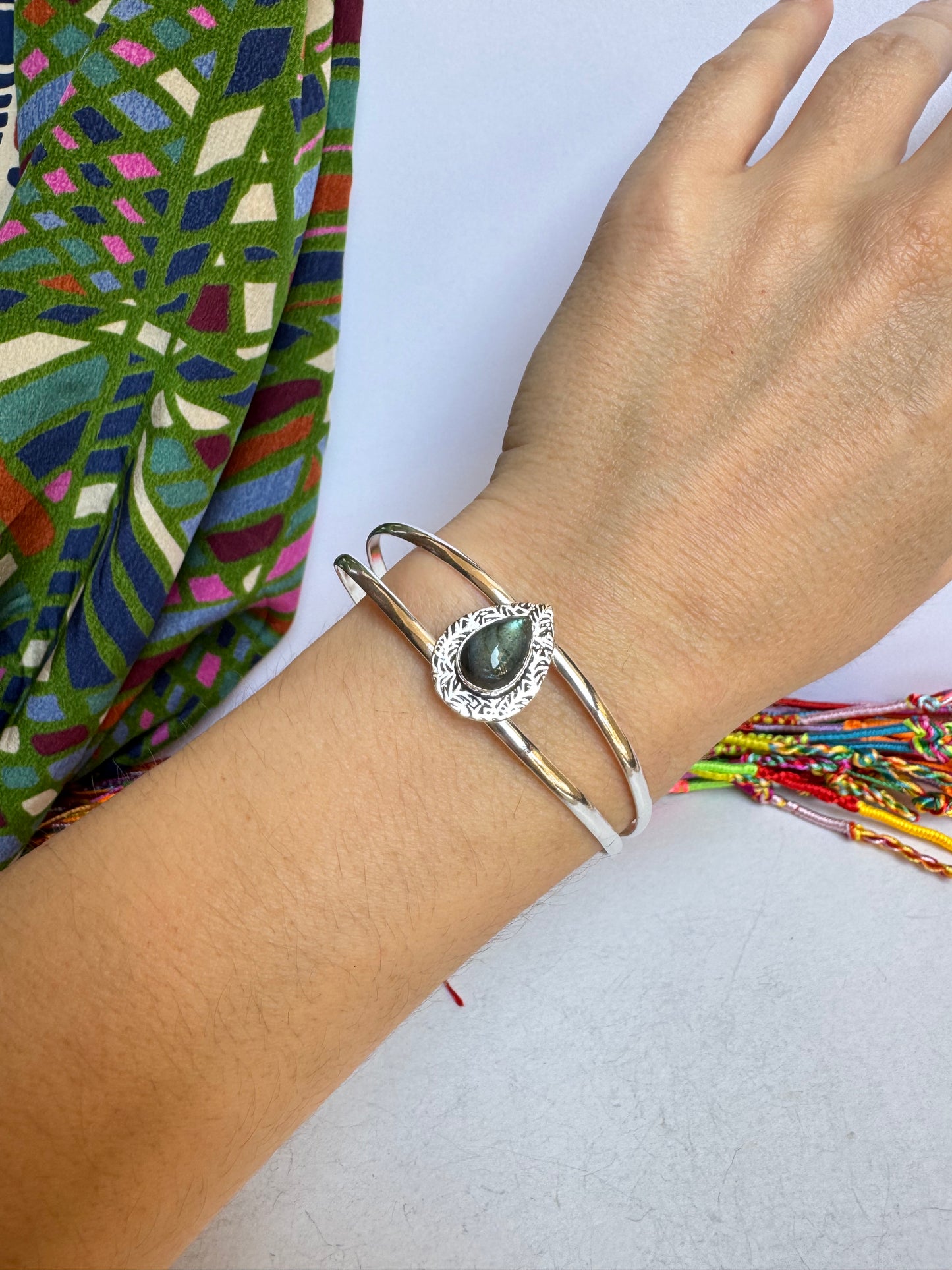 Bracciale boho argentato labradorite