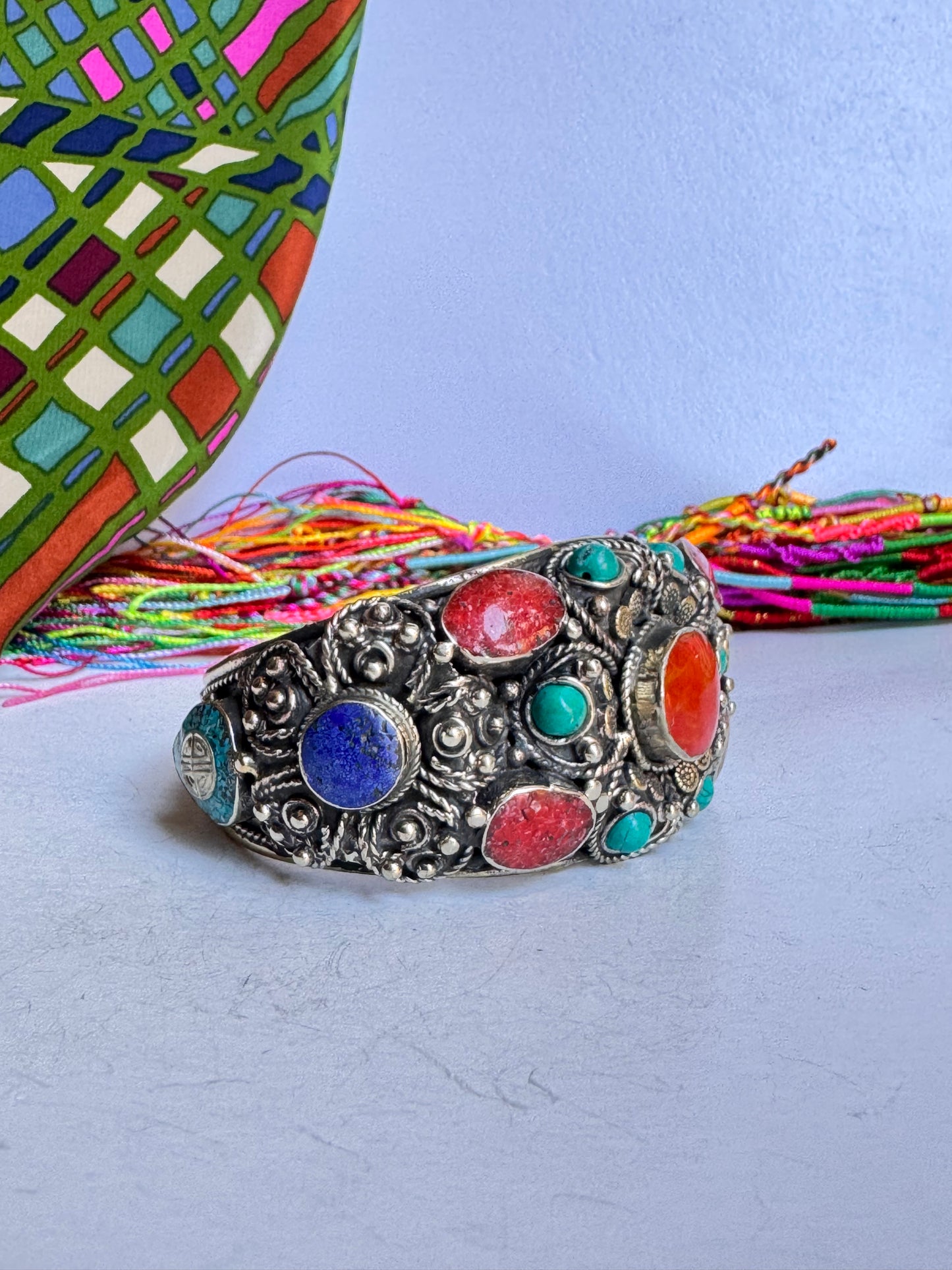 Bracciale rigido nepalese vintage