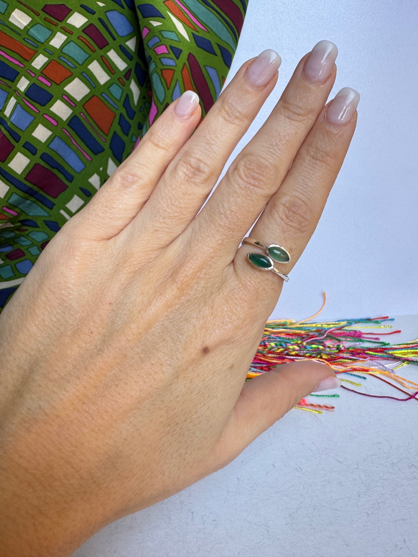 Anello boho argentato verde