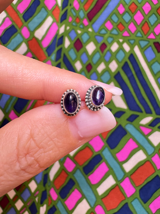 Mini lobe earrings 925 silver amethyst