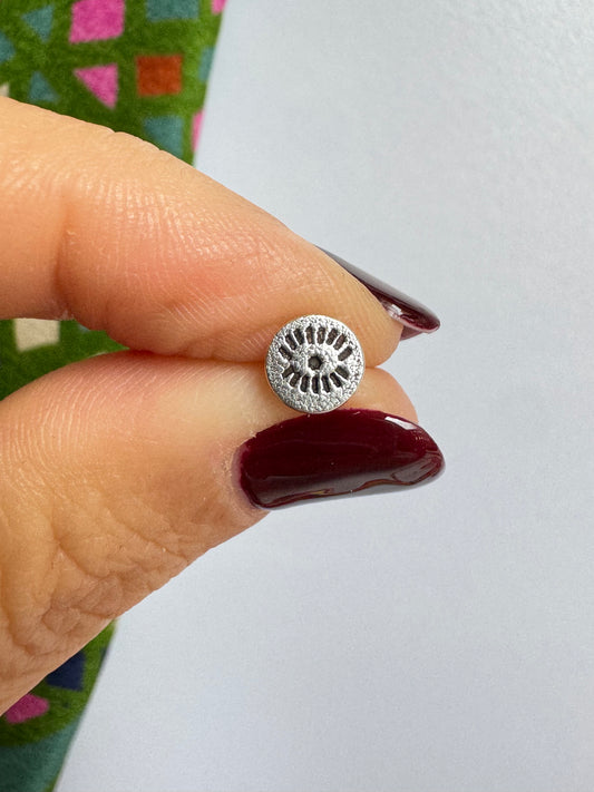 Single earring lobe 925 silver eye