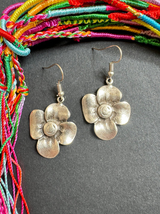 Zamak flower earrings