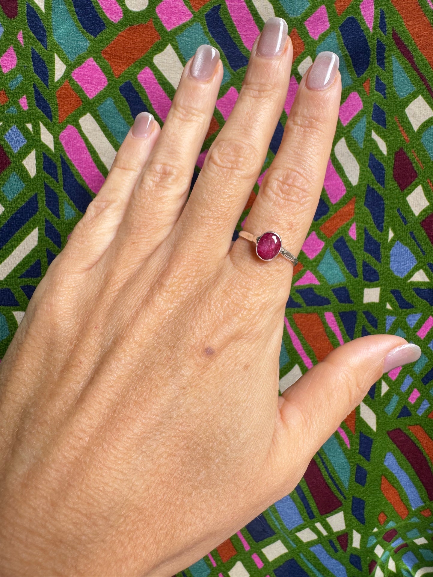 925 silver ring with ruby ​​root, size 17 - 29AM