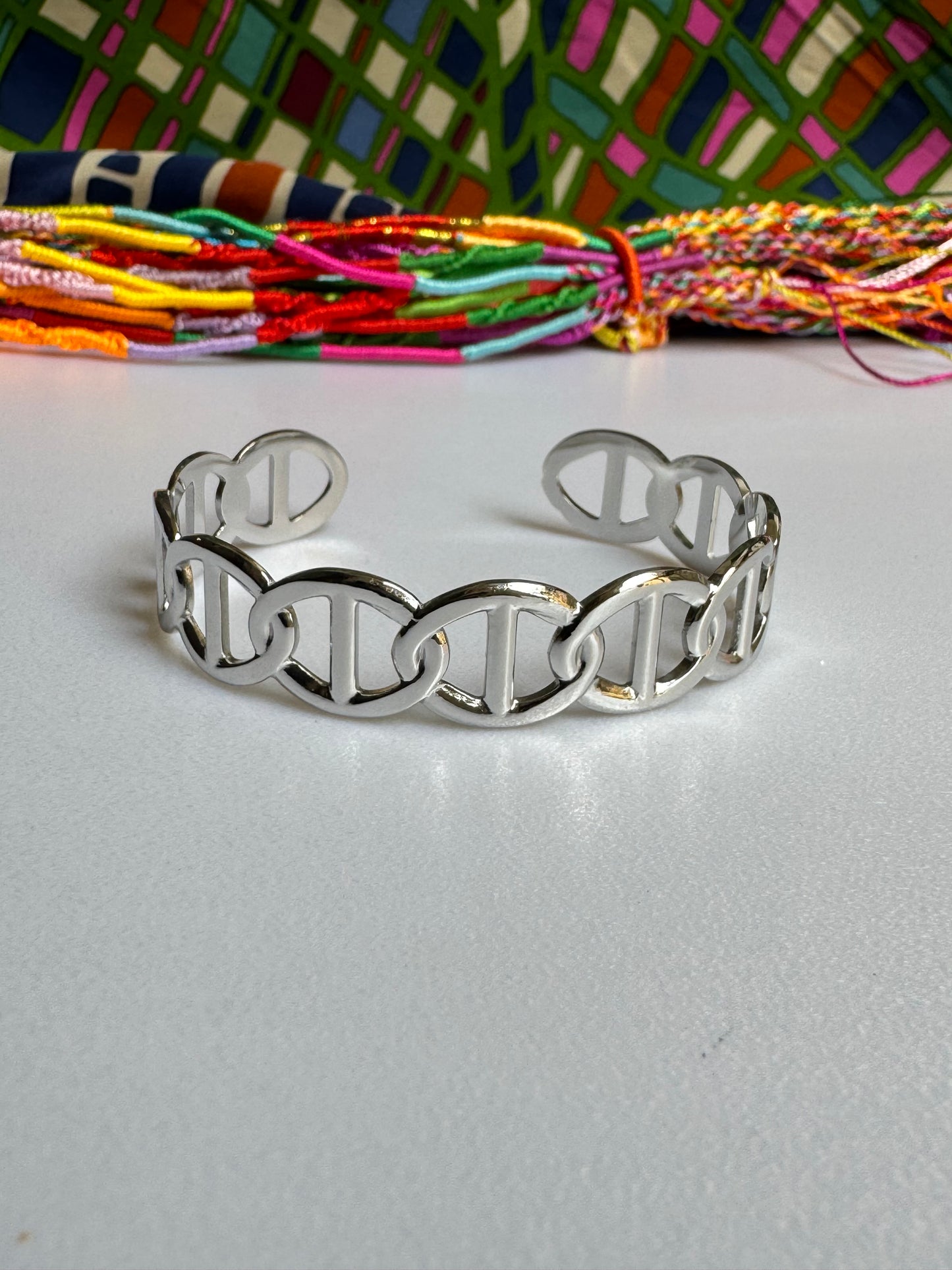 Steel interlocking bracelet