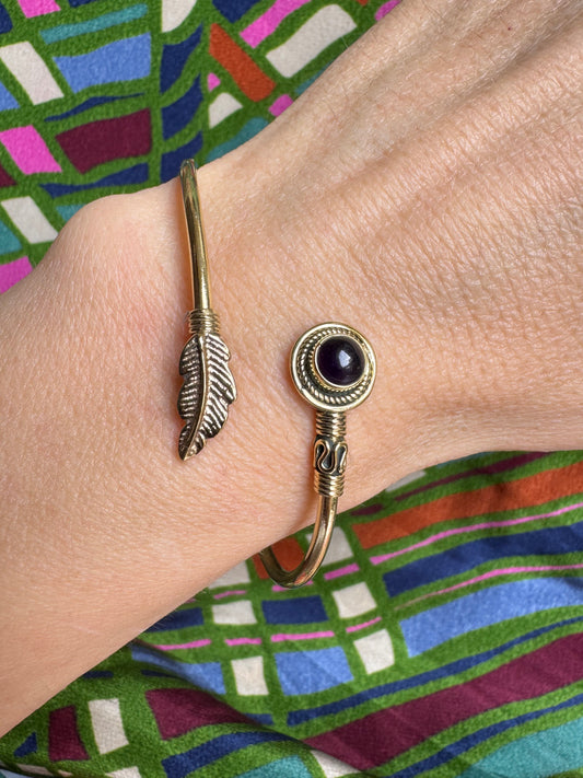 Bracciale boho dorato onice nero
