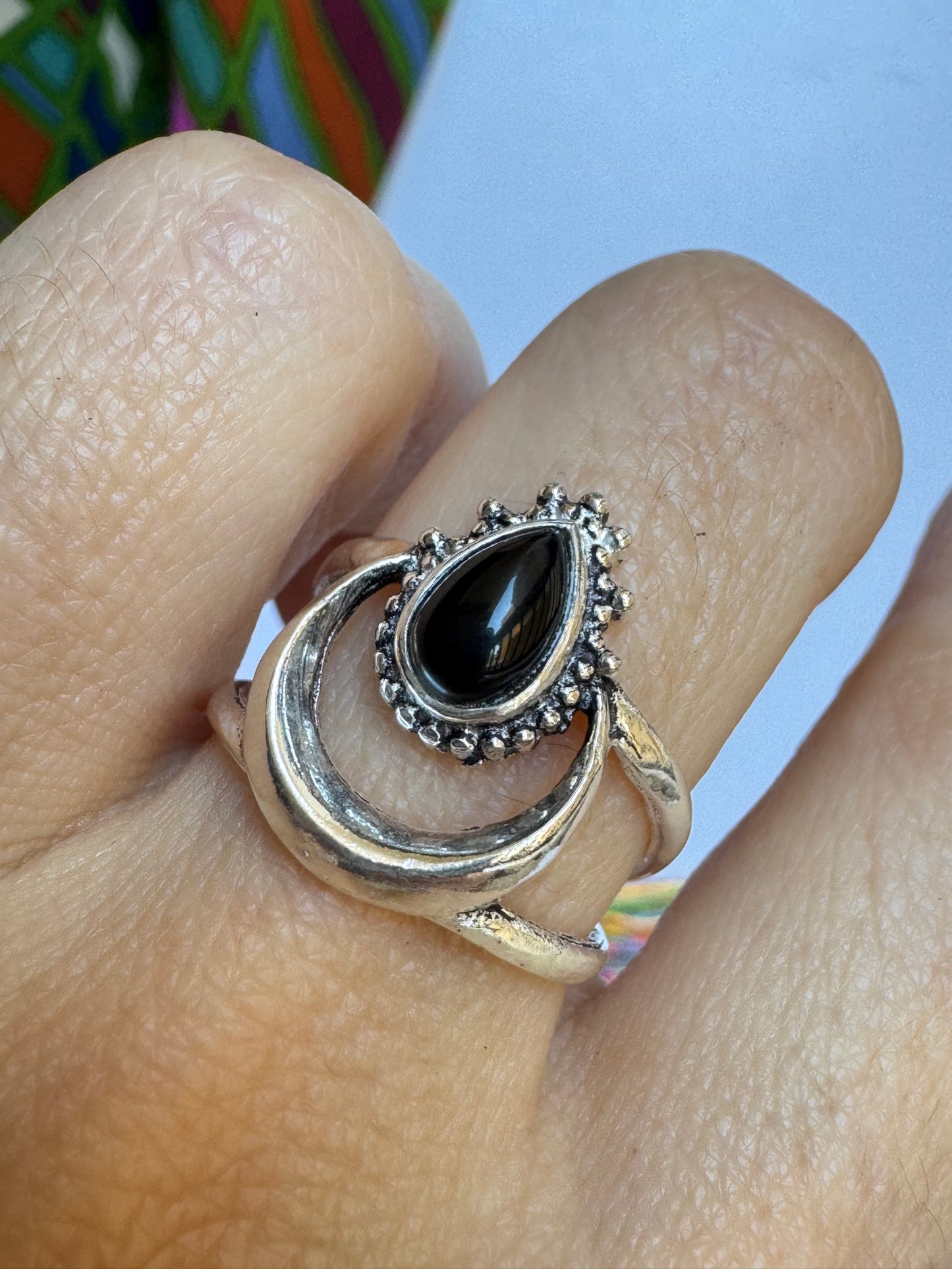 Anello boho argentato onice nero