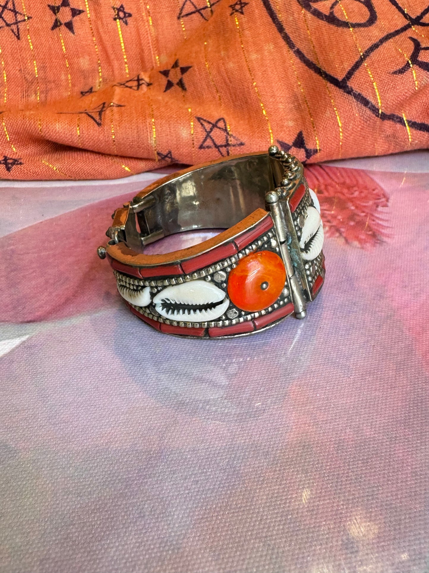 Vintage Orange Shell Nepalese Bangle Bracelet