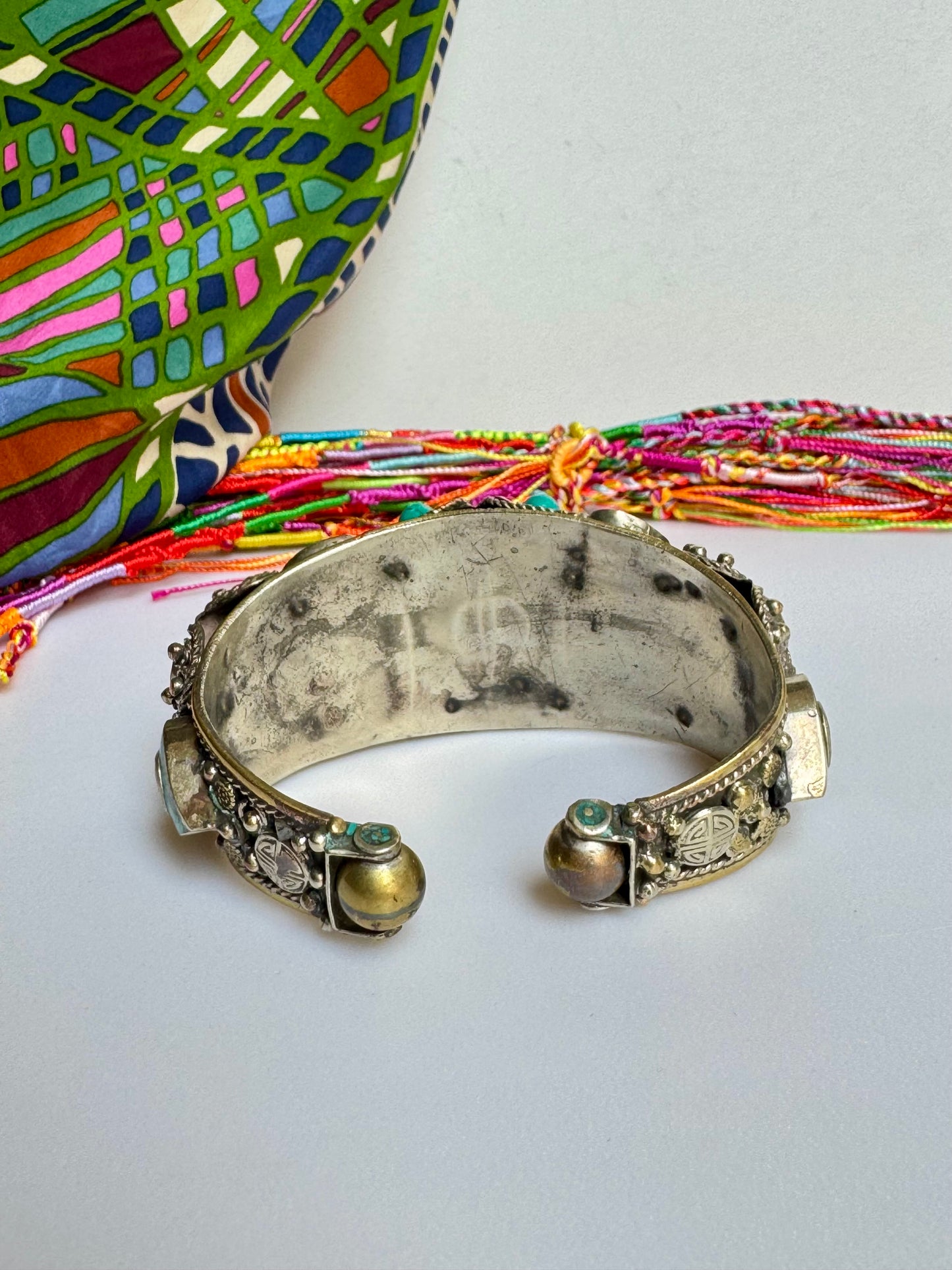 Bracciale rigido nepalese vintage