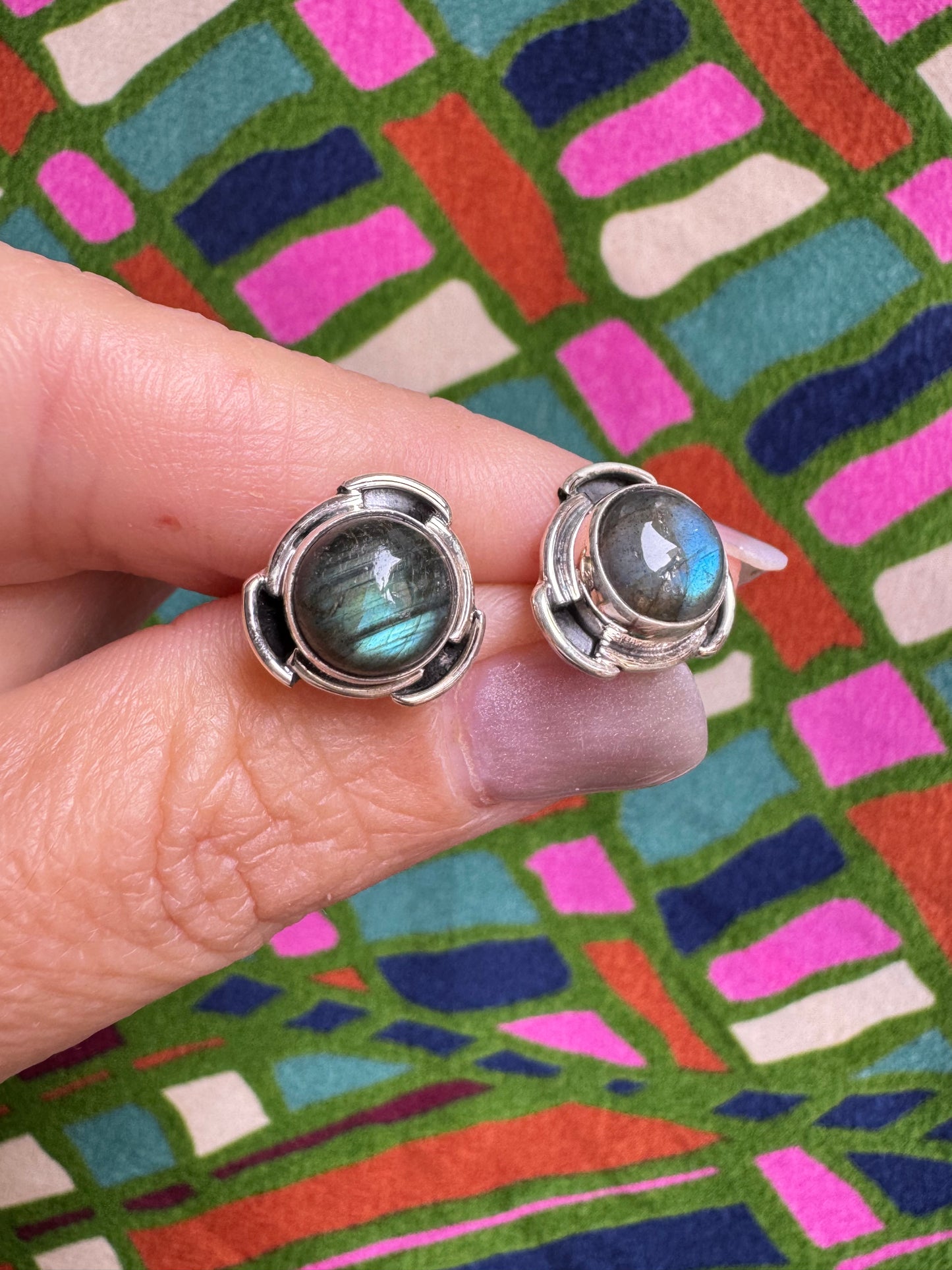 Ohrstecker aus 925er Sterlingsilber mit Labradorit