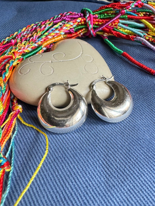 Flache Vollkreisohrringe aus 925er Silber