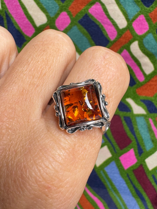 925 silver amber ring size 17/18 41A