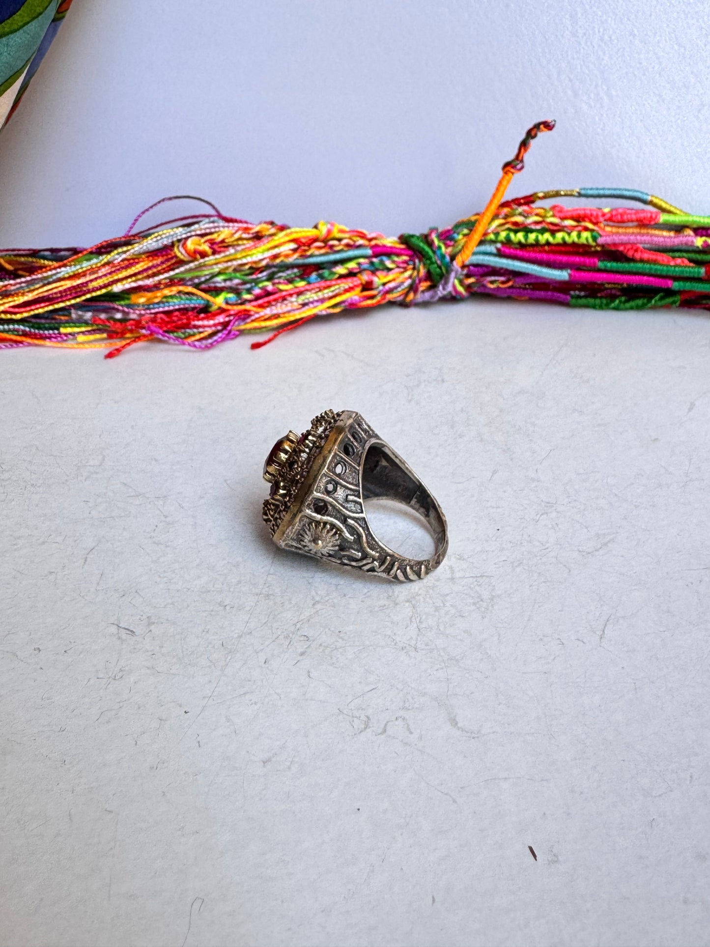 Anello design vintage misura 17