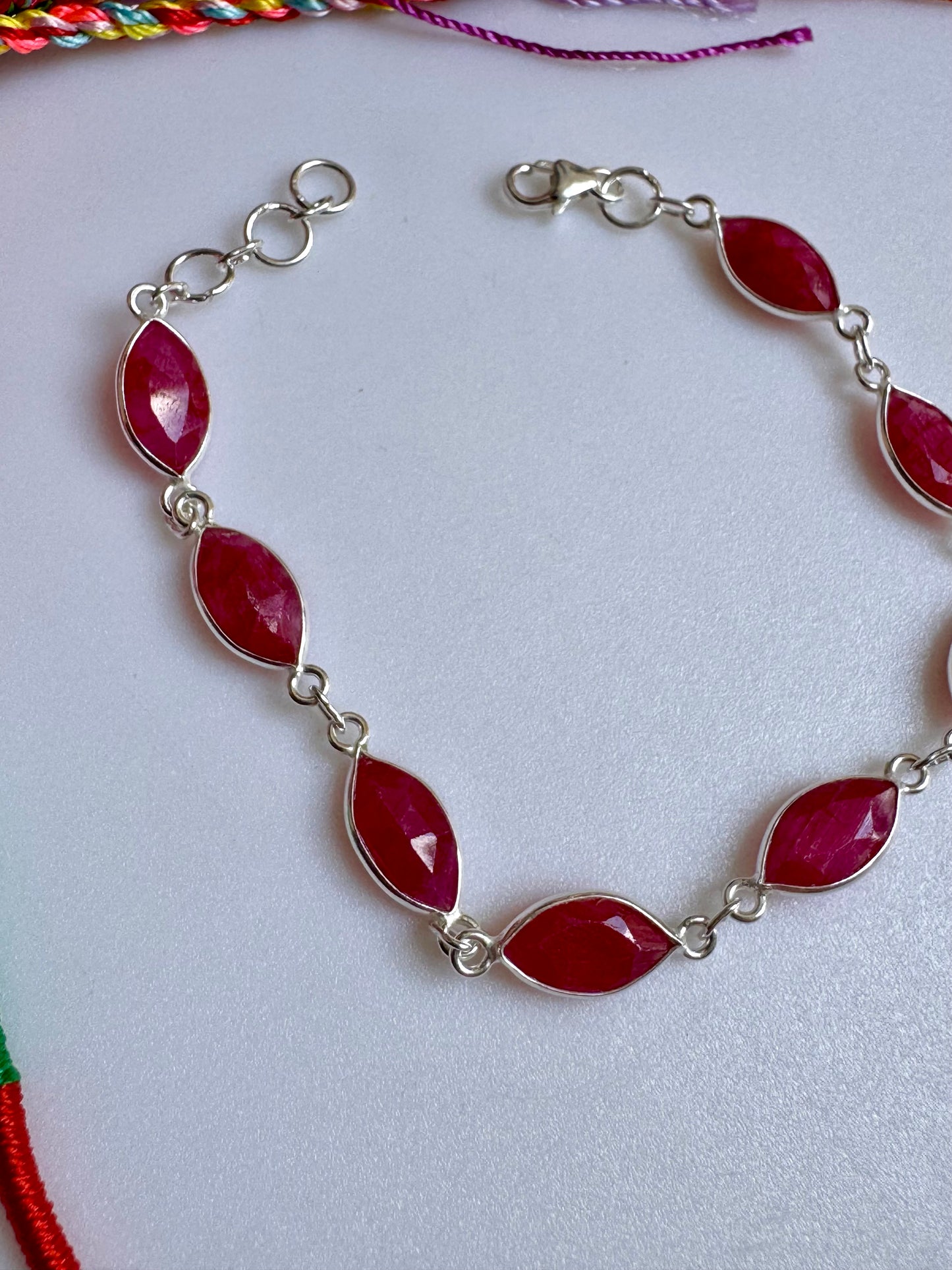 925 silver bracelet with ruby ​​root B55