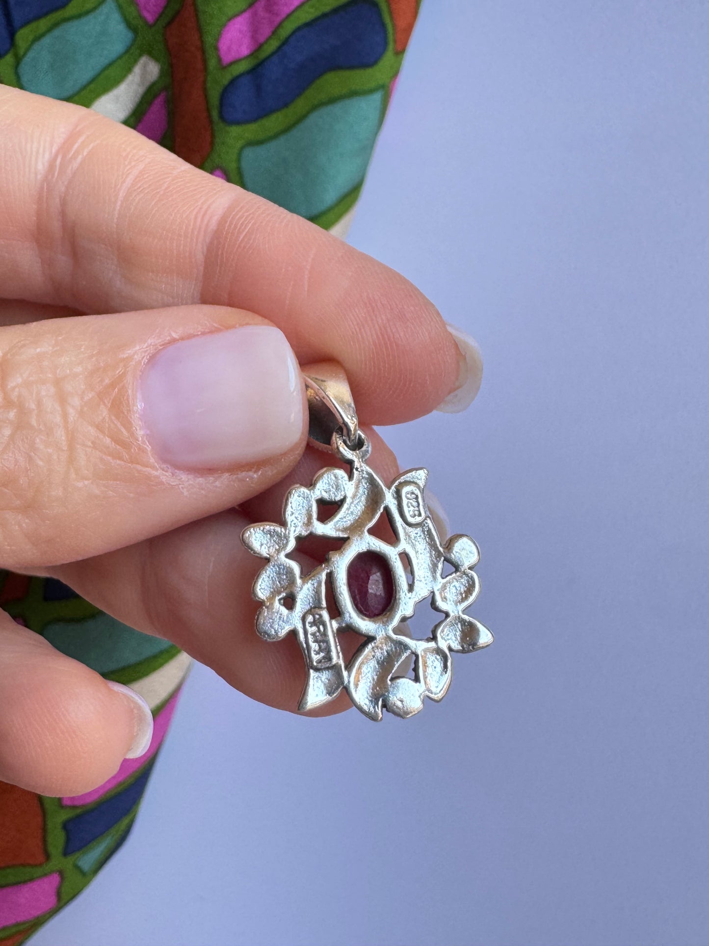 Ciondolo pendente argento 925 radice di rubino 3K