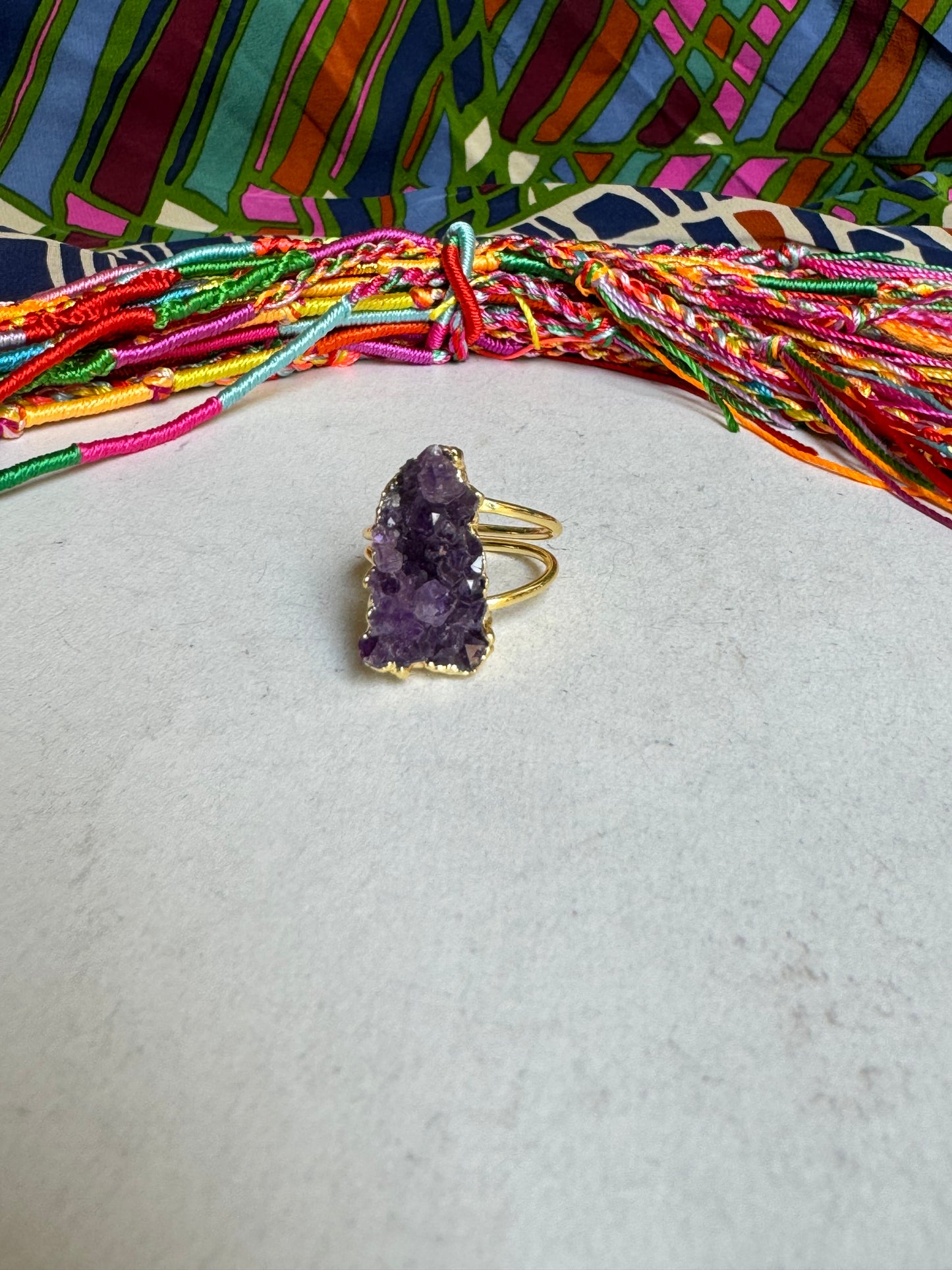 Golden ring with amethyst chips 3