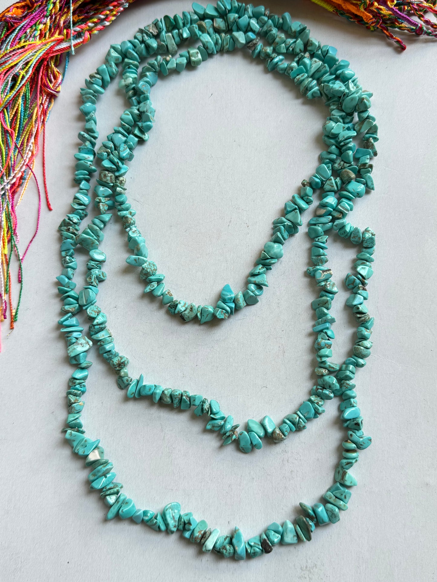 Light blue Howlite chips necklace