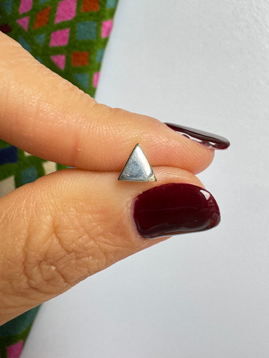925 silver triangle single lobe earring