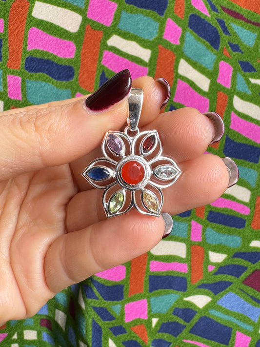 925 silver pendant 7 chakras C67