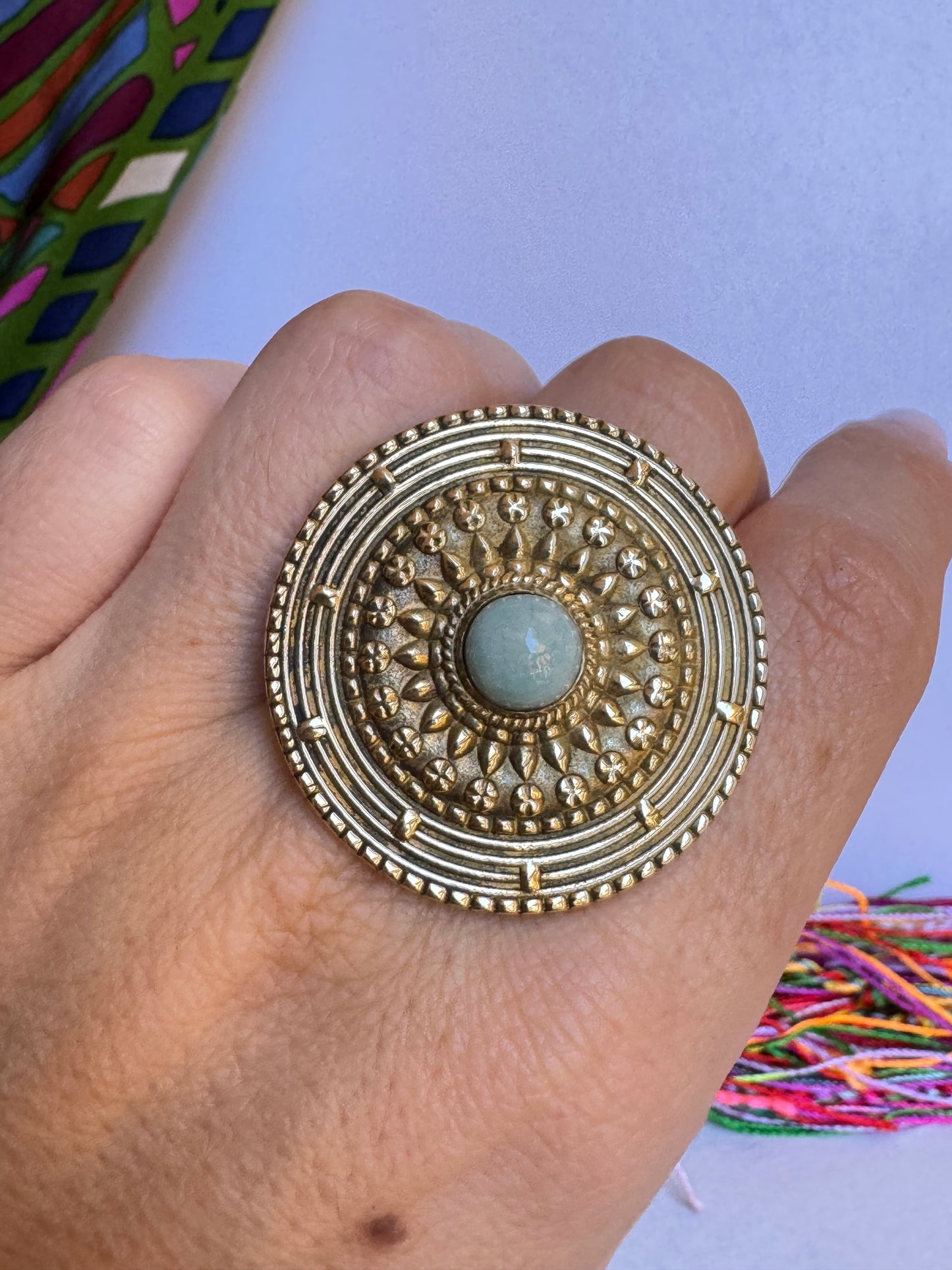Anello boho dorato larimar regolabile