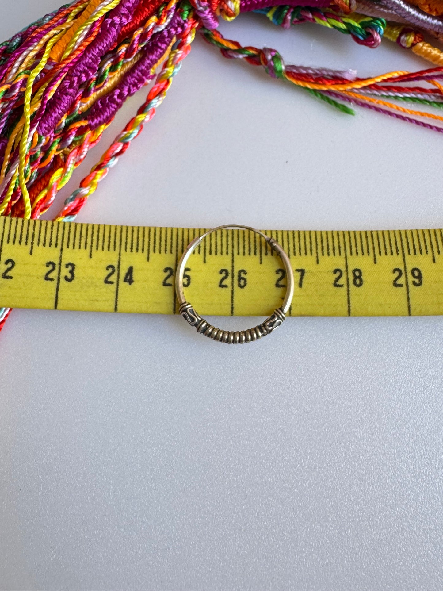 Orecchino singolo cerchio boho argento 925 2 cm W37 difettato