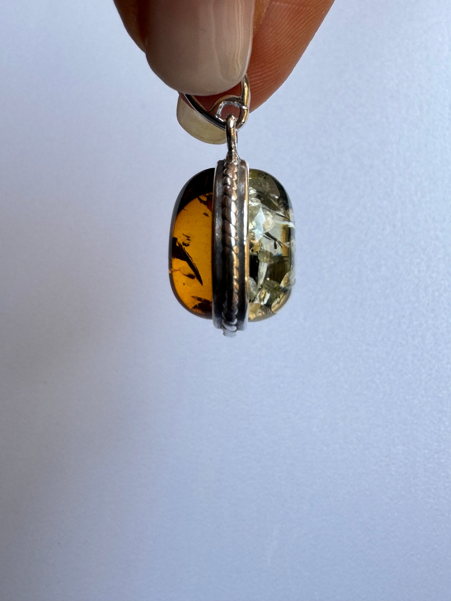 C18 amber 925 silver pendant