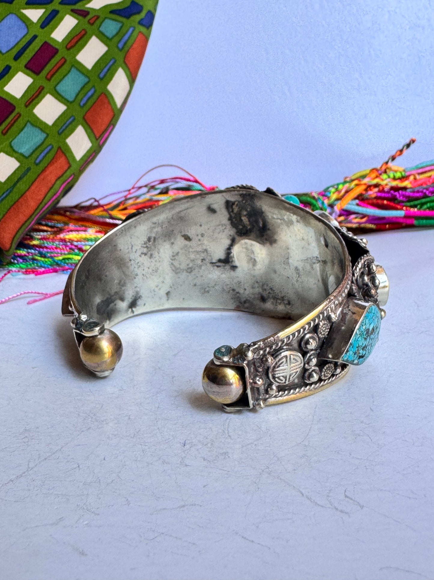 Bracciale rigido nepalese vintage