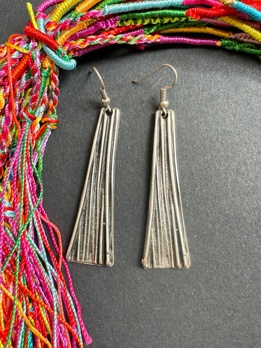 Zamak striped spade earrings