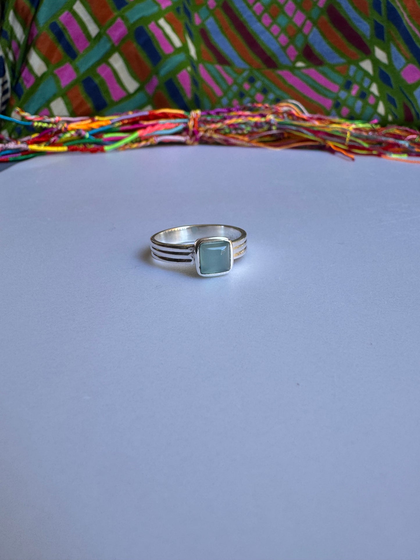 925 silver chalcedony ring size 19/20 T72