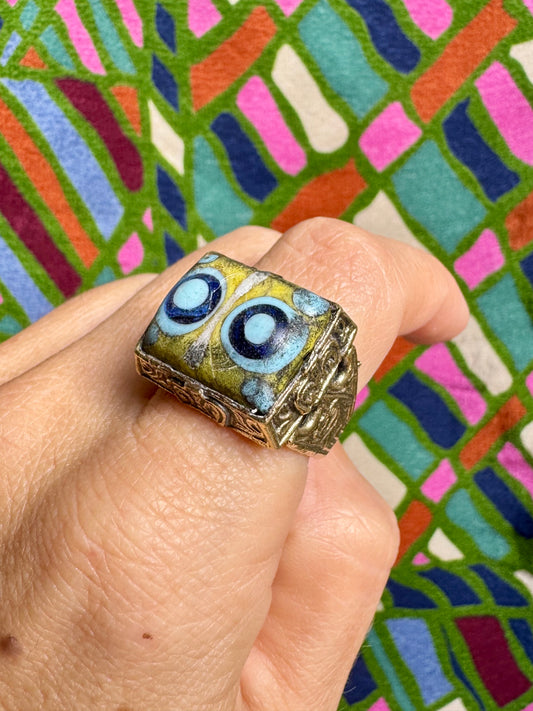 Antiker, bemalter Keramikring im Vintage-Stil, Größe 15/16