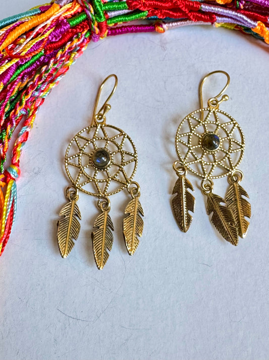 Orecchini boho dorato acchiappasogni labradorite
