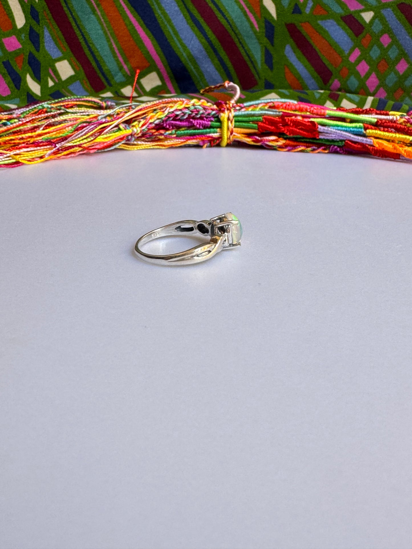 925 silver ring with white opal X13