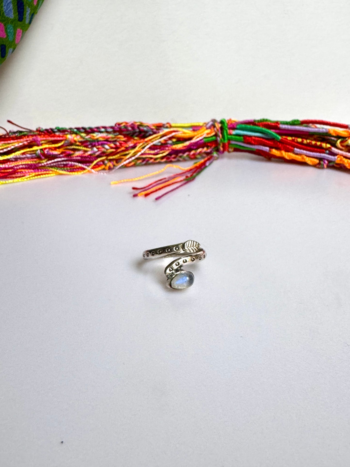 Anello argento 925 Pietra di luna arcobaleno regolabile misura 16 - 15SZ