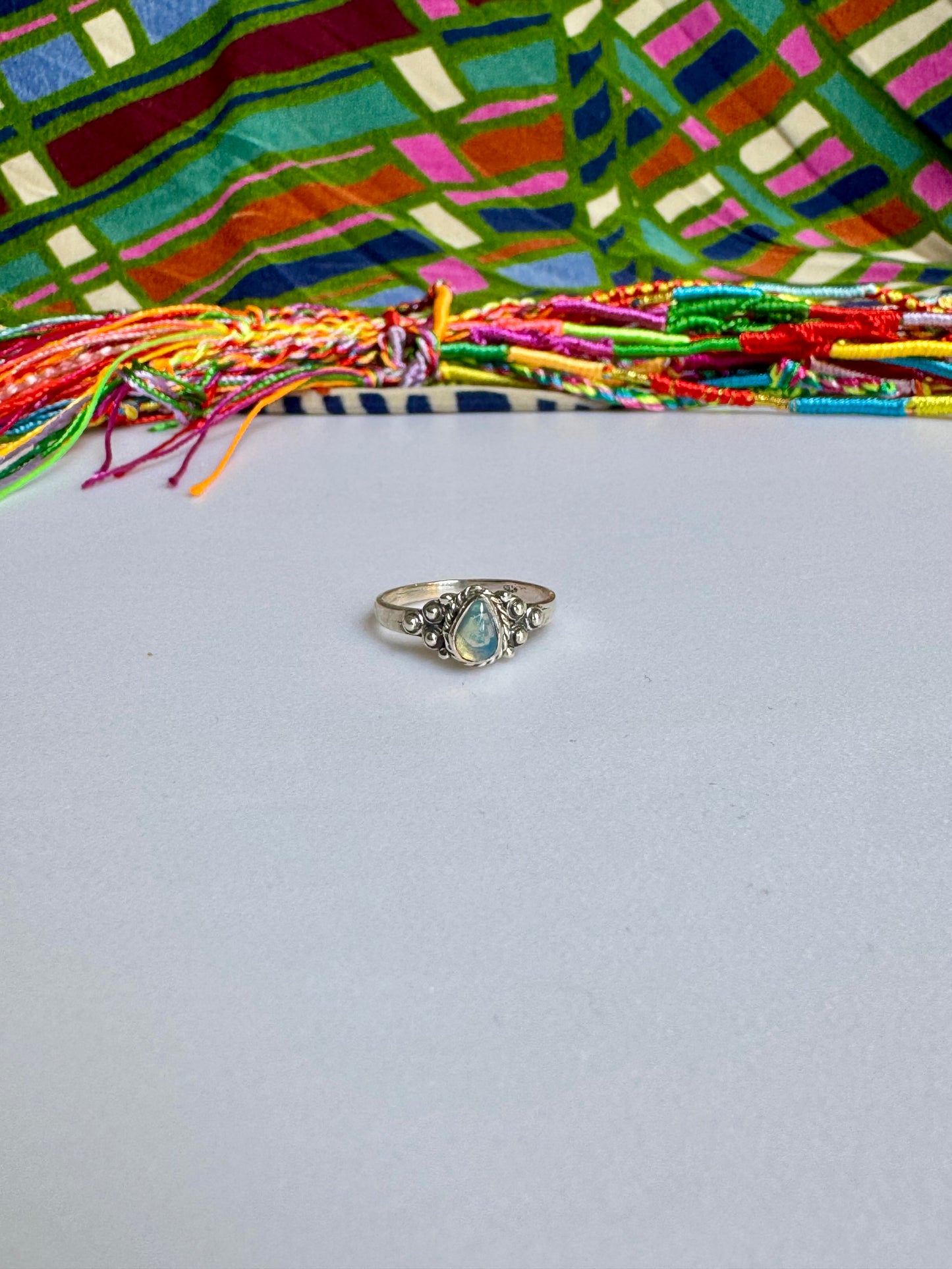 925 silver ring with white opal, size 14/15 - G31