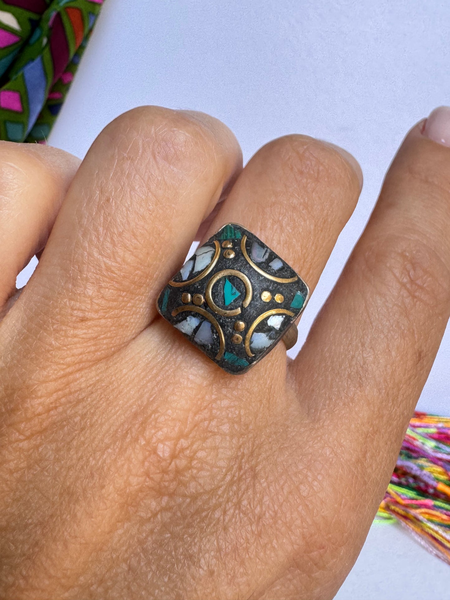 Anello nepalese mosaico