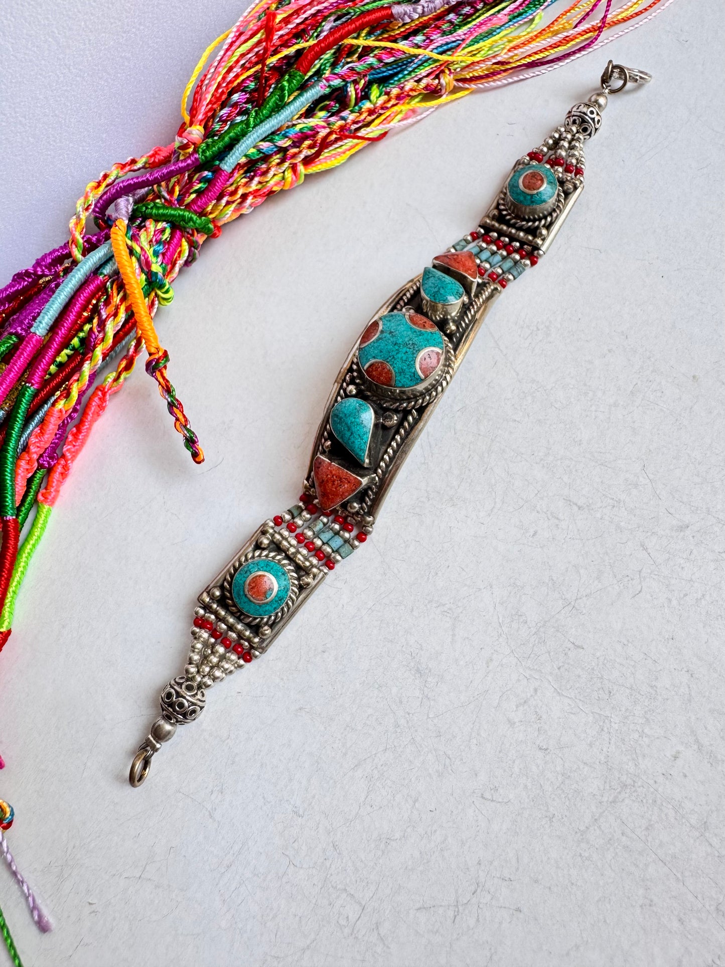 Bracciale nepalese