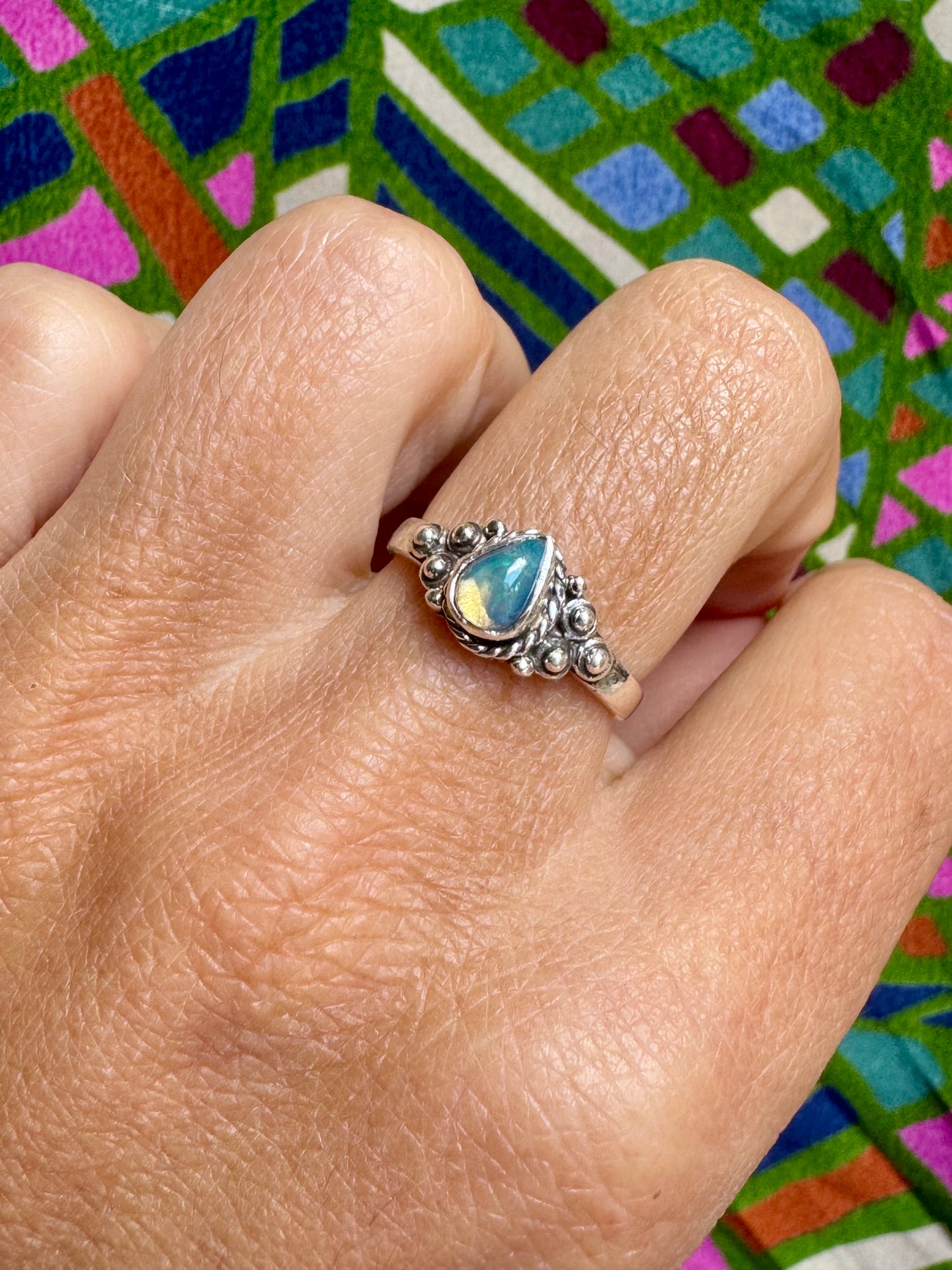 925 silver ring with white opal, size 14/15 - G31