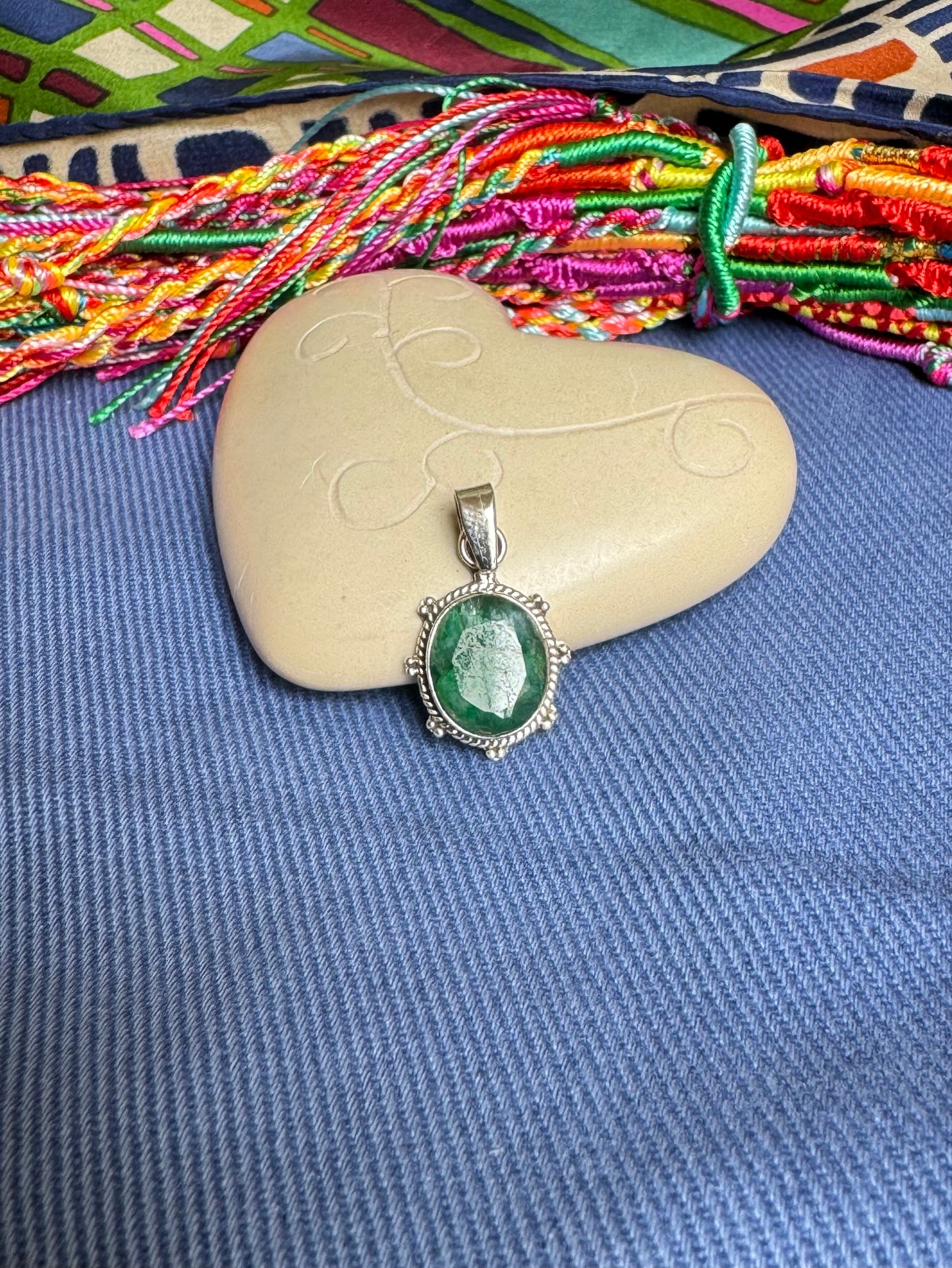 Emerald root 925 silver pendant