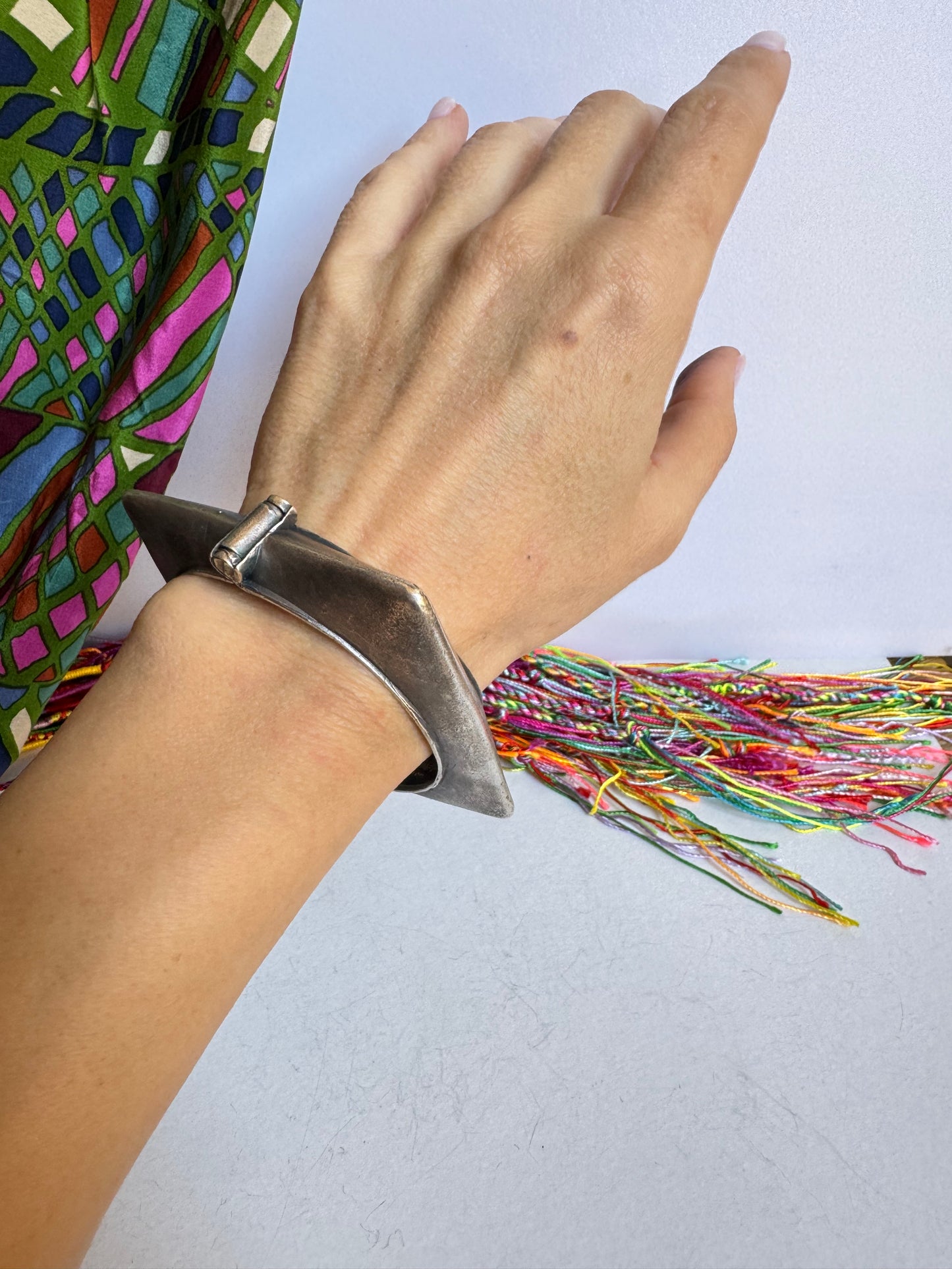 Bracciale bangle argentato