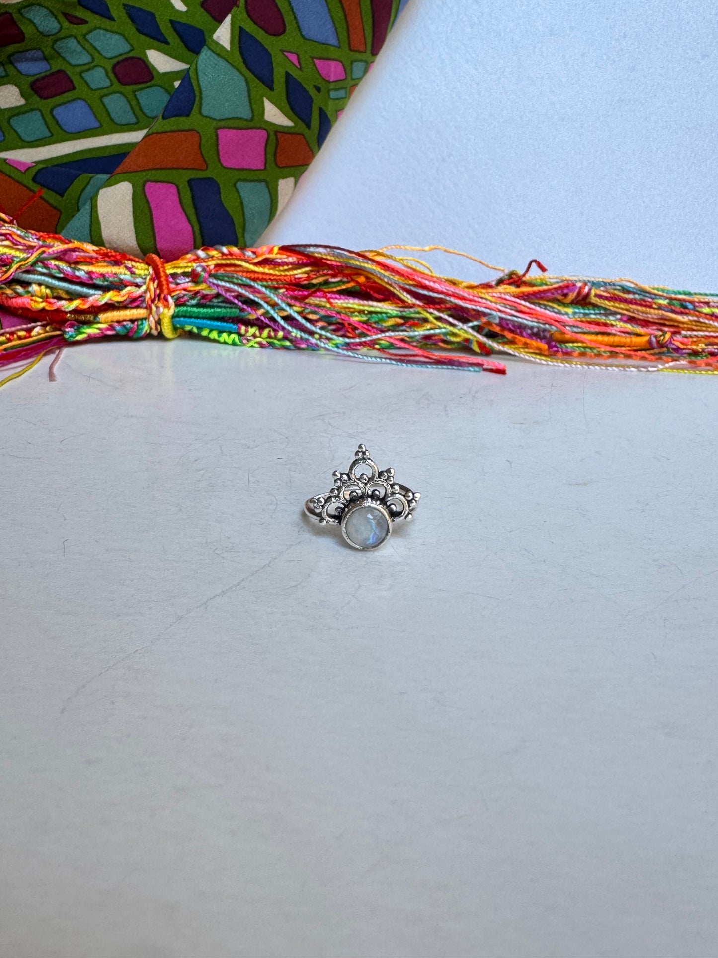 Anello boho argentato pietra di luna